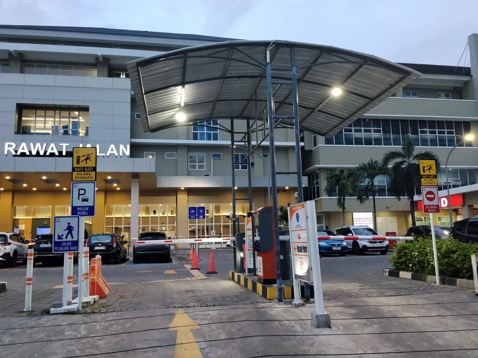 Smart AI Parking NBA di RS Panti Wilasa